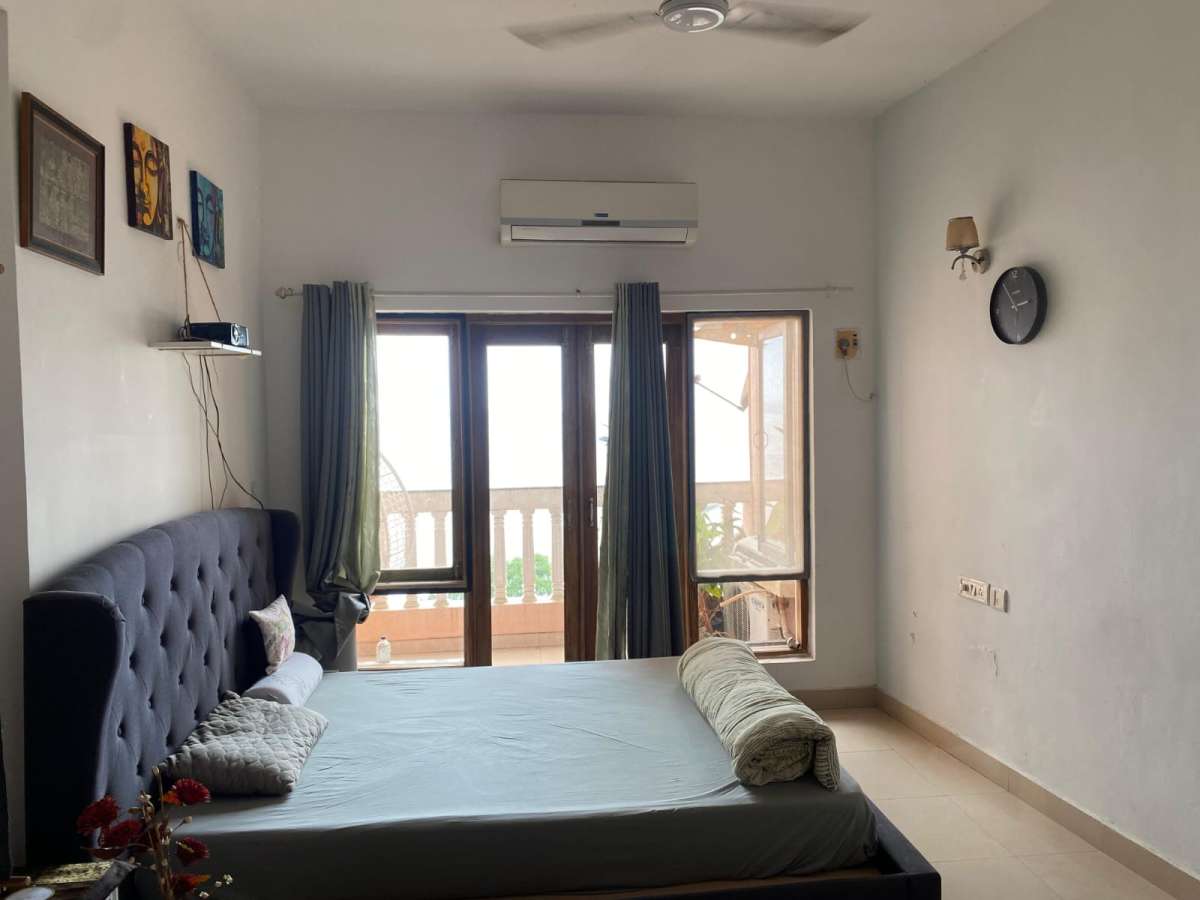 Photo of 3Bhk Seaview Apartment in Dona Paula-R25